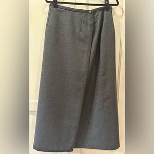 Harve Bernard 100% Wool, Gray Lined Skirt